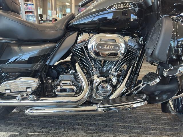 2011 HARLEY DAVIDSON ROAD GLIDE ULTRA Base