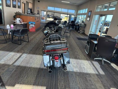 2011 HARLEY DAVIDSON ROAD GLIDE ULTRA Base