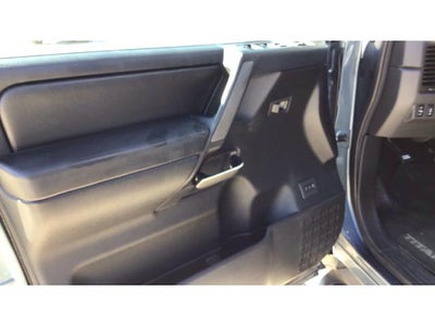 2010 Nissan Titan 4WD Crew Cab Short Bed LE