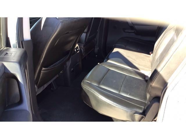 2010 Nissan Titan 4WD Crew Cab Short Bed LE