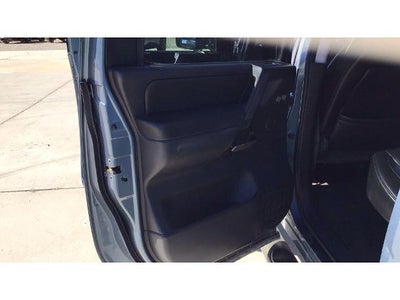 2010 Nissan Titan 4WD Crew Cab Short Bed LE