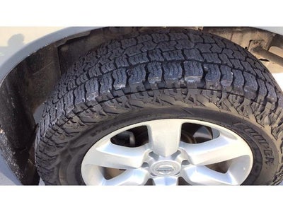 2010 Nissan Titan 4WD Crew Cab Short Bed LE