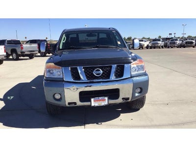 2010 Nissan Titan 4WD Crew Cab Short Bed LE