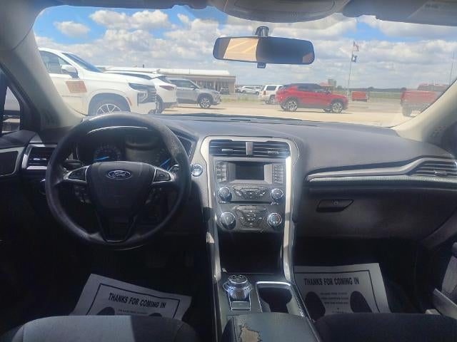 2017 Ford Fusion SE FWD