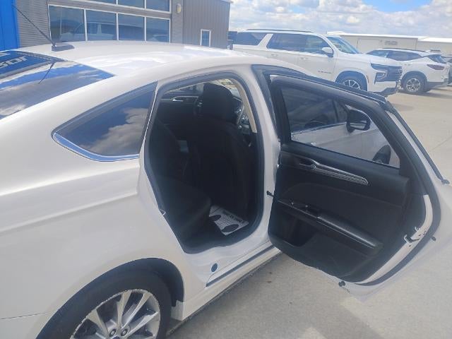 2017 Ford Fusion SE FWD