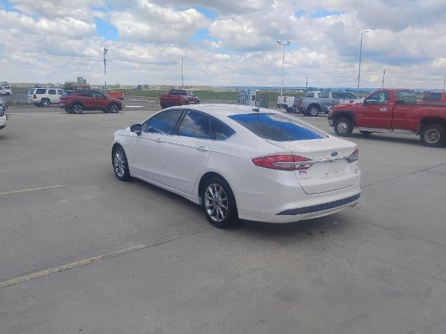 2017 Ford Fusion SE FWD
