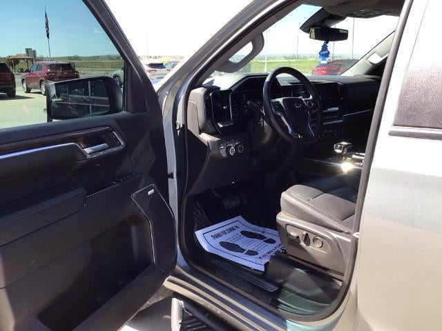 2024 Chevrolet Silverado 1500 Crew Cab Short Box 4-Wheel Drive LT Trail Boss