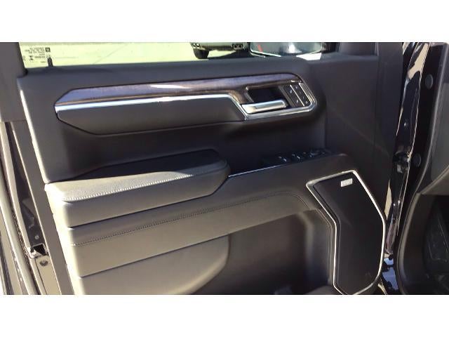 2024 Chevrolet Silverado 1500 Crew Cab Standard Box 4-Wheel Drive LTZ