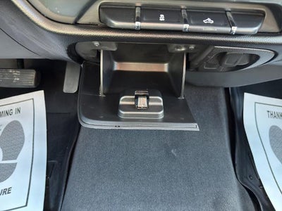 2018 Chevrolet Silverado 1500 Crew Cab Standard Box 4-Wheel Drive LT