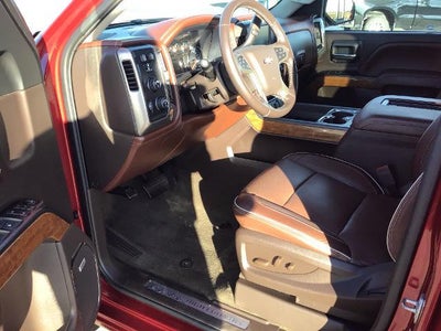 2018 Chevrolet Silverado 1500 Crew Cab Short Box 4-Wheel Drive High Country
