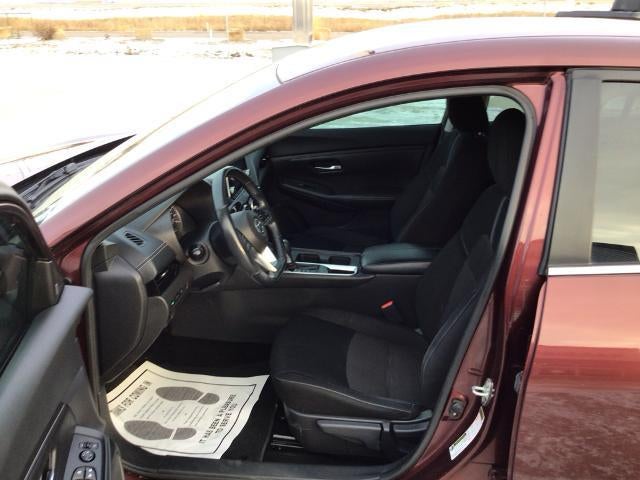 2022 Nissan Sentra SV CVT