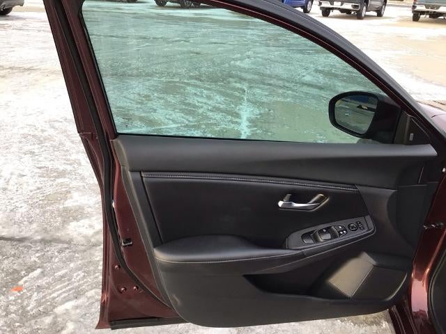 2022 Nissan Sentra SV CVT