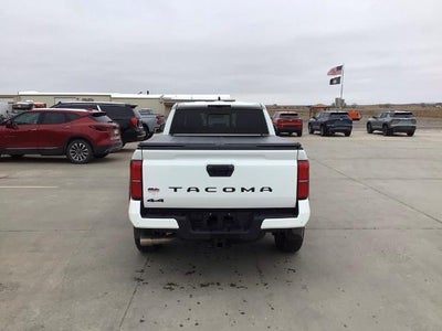 2024 Toyota Tacoma 4WD 4WD TRD Off Road Double Cab 6' Bed AT (Natl)