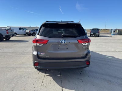 2018 Toyota Highlander Hybrid XLE V6 AWD (Natl)