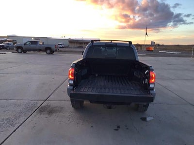 2017 Toyota Tacoma TRD Pro Double Cab 5' Bed V6 4x4 AT (Natl)