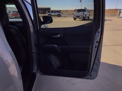 2021 Toyota Tacoma 4WD 4WD TRD Sport Double Cab 6' Bed V6 AT (Natl)